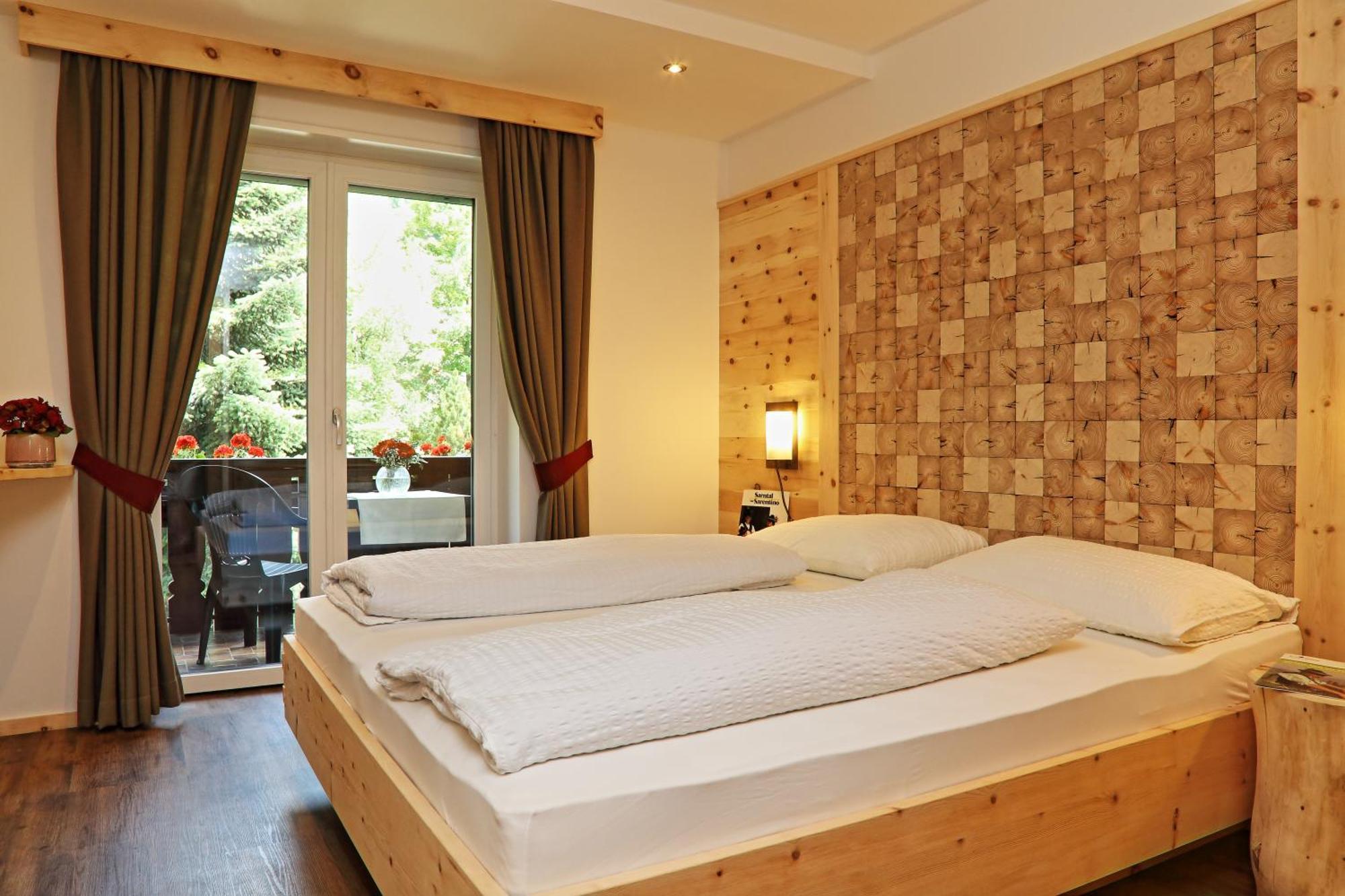 Hotel Olympia Sarentino ภายนอก รูปภาพ