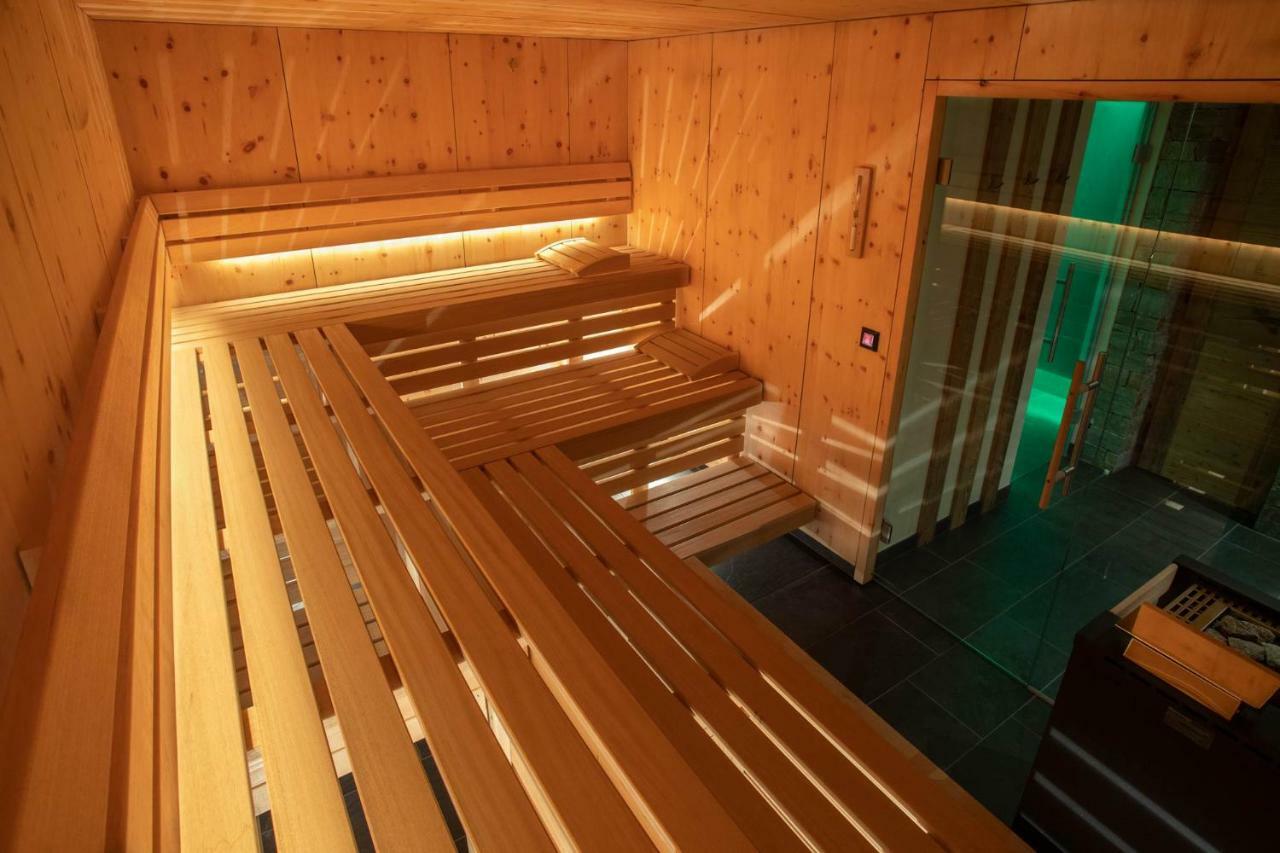 Hotel Olympia Sarentino ภายนอก รูปภาพ